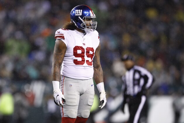 New York Giants' Leonard Williams plays during the first half of an NFL football game against the Philadelphia Eagles, Monday, Dec. 9, 2019, in Philadelphia. (AP Photo/Matt Rourke)