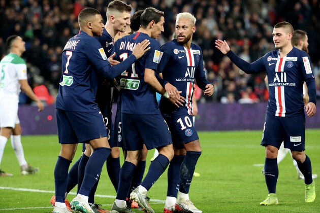 PARIS, FRANCE-JANUARY 08: Neymar Jr of Paris Saint-Germain (PSG) celebrate his goal with teammates Angel Di Maria, Kylian Mbappe and Marco Verratti during the Ligue Cup match between Paris Saint-Germain and AS Saint-Etienne at Parc des Princes on January 8, 2020 in Paris, France.  (Photo by Xavier Laine/Getty Images)