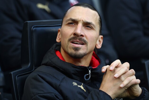 MILAN, ITALY - JANUARY 06:  Zlatan Ibrahimovic of AC Milan looks on before the Serie A match between AC Milan and UC Sampdoria at Stadio Giuseppe Meazza on January 6, 2020 in Milan, Italy.  (Photo by Marco Luzzani/Getty Images)