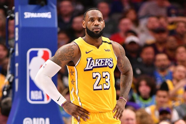 DALLAS, TX - JANUARY 10: LeBron James #23 of the Los Angeles Lakers looks on during the game against the Dallas Mavericks on January 10, 2020 at the American Airlines Center in Dallas, Texas. NOTE TO USER: User expressly acknowledges and agrees that, by downloading and or using this photograph, User is consenting to the terms and conditions of the Getty Images License Agreement. Mandatory Copyright Notice: Copyright 2020 NBAE (Photo by Glenn James/NBAE via Getty Images)