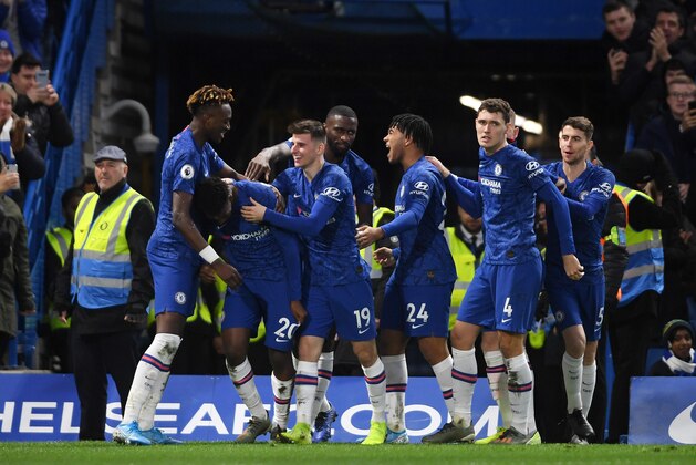 LONDON, ENGLAND - JANUARY 11: Callum Hudson-Odoi of Chelsea celebrates with teammates after scoring his team's third goal during the Premier League match between Chelsea FC and Burnley FC at Stamford Bridge on January 11, 2020 in London, United Kingdom. (Photo by Mike Hewitt/Getty Images)