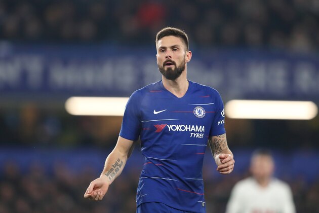 LONDON, ENGLAND - JANUARY 24: Oliver Giroud of Chelsea during the Carabao Cup Semi-Final Second Leg match between Chelsea and Tottenham Hotspur at Stamford Bridge on January 24, 2019 in London, England. (Photo by James Williamson - AMA/Getty Images)