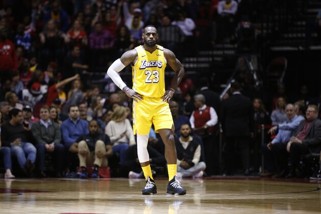 HOUSTON, TEXAS - JANUARY 18: LeBron James #23 of the Los Angeles Lakers takes a moment during the fourth quarter against the Houston Rockets at Toyota Center on January 18, 2020 in Houston, Texas.  NOTE TO USER: User expressly acknowledges and agrees that, by downloading and/or using this photograph, user is consenting to the terms and conditions of the Getty Images License Agreement.  (Photo by Bob Levey/Getty Images)