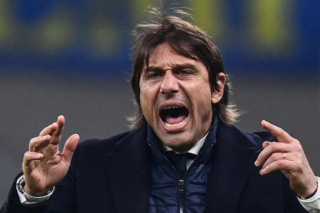Inter Milan's Italian head coach Antonio Conte shouts instructions to his players from the touchline during the Italian Cup (Coppa Italia) round of 16 football match Inter Milan vs Cagliari on January 14, 2020 at the San Siro stadium in Milan. (Photo by Miguel MEDINA / AFP) (Photo by MIGUEL MEDINA/AFP via Getty Images) Inter Milan's Italian head coach Antonio Conte shouts instructions to his players from the touchline during the Italian Cup (Coppa Italia) round of 16 football match Inter Milan vs Cagliari on January 14, 2020 at the San Siro stadium in Milan. (Photo by Miguel MEDINA / AFP) (Photo by MIGUEL MEDINA/AFP via Getty Images)