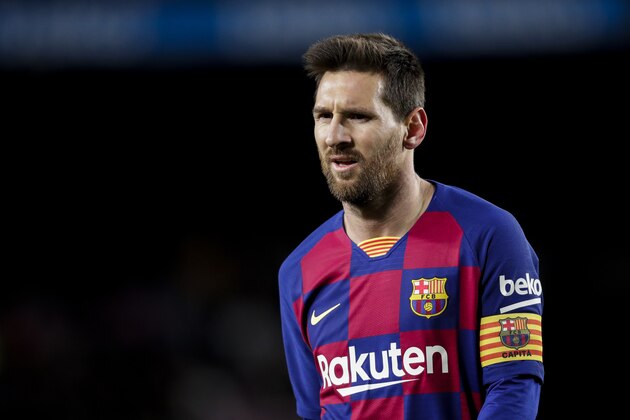 BARCELONA, SPAIN - JANUARY 19: Lionel Messi of FC Barcelona during the La Liga Santander  match between FC Barcelona v Granada at the Camp Nou on January 19, 2020 in Barcelona Spain (Photo by David S. Bustamante/Soccrates/Getty Images)