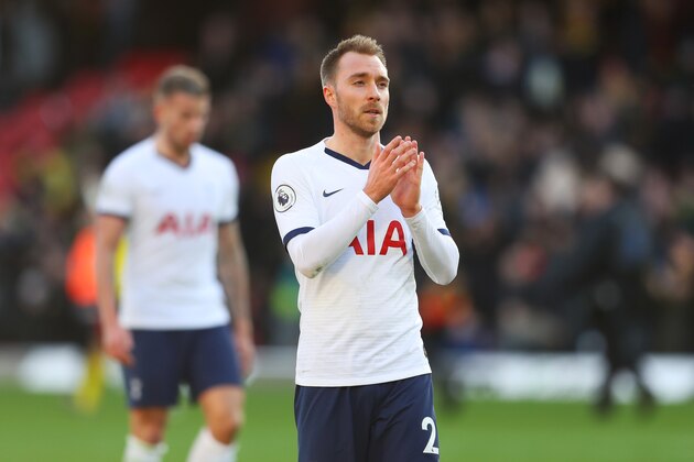 WATFORD, ENGLAND - JANUARY 18: Christian Eriksen of Tottenham Hotspur acknowledges the fans at full-time during the Premier League match between Watford FC and Tottenham Hotspur at Vicarage Road on January 18, 2020 in Watford, United Kingdom. (Photo by Catherine Ivill/Getty Images)