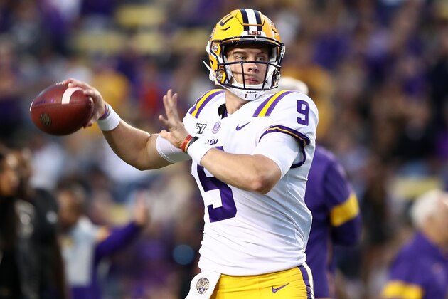 BATON ROUGE, LOUISIANA - OCTOBER 12: Quarterback Joe Burrow #9 of the LSU Tigers throws the ball against the Florida Gators at Tiger Stadium on October 12, 2019 in Baton Rouge, Louisiana. (Photo by Marianna Massey/Getty Images)