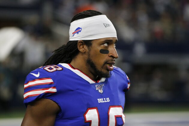 Buffalo Bills wide receiver Andre Roberts walks along the sideline during warmups before an NFL football game against the Dallas Cowboys in Arlington, Texas, Thursday, Nov. 28, 2019. (AP Photo/Michael Ainsworth)