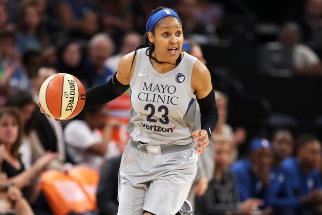 MINNEAPOLIS, MN - AUGUST 14:  Maya Moore #23 of the Minnesota Lynx handles the ball against the Chicago Sky on August 14, 2018 at Target Center in Minneapolis, Minnesota.  NOTE TO USER: User expressly acknowledges and agrees that, by downloading and or using this Photograph, user is consenting to the terms and conditions of the Getty Images License Agreement. Mandatory Copyright Notice: Copyright 2018 NBAE (Photo by Jordan Johnson/NBAE via Getty Images)