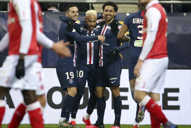 REIMS, FRANCE - JANUARY 22: Neymar Jr of PSG celebrates his goal with teammates Pablo Sarabia and Marquinhos during the French League Cup (Coupe de la Ligue) semifinal match between Stade de Reims and Paris Saint-Germain (PSG) at Stade Auguste Delaune on January 22, 2020 in Reims, France. (Photo by Jean Catuffe/Getty Images)