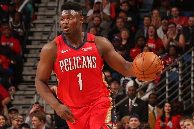 NEW ORLEANS, LA - JANUARY 22: Zion Williamson #1 of the New Orleans Pelicans handles the ball against the San Antonio Spurs on January 22, 2020 at the Smoothie King Center in New Orleans, Louisiana. NOTE TO USER: User expressly acknowledges and agrees that, by downloading and or using this Photograph, user is consenting to the terms and conditions of the Getty Images License Agreement. Mandatory Copyright Notice: Copyright 2020 NBAE (Photo by Layne Murdoch Jr./NBAE via Getty Images)