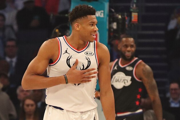 CHARLOTTE, NC - FEBRUARY 17: Giannis Antetokounmpo #34 of Team Giannis smiles during the 2019 NBA All-Star Game on February 17, 2019 at the Spectrum Center in Charlotte, North Carolina. NOTE TO USER: User expressly acknowledges and agrees that, by downloading and/or using this photograph, user is consenting to the terms and conditions of the Getty Images License Agreement. Mandatory Copyright Notice: Copyright 2019 NBAE (Photo by Issac Baldizon/NBAE via Getty Images)