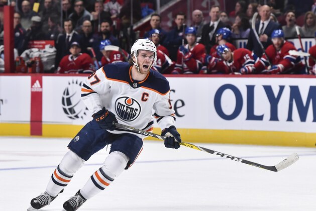 MONTREAL, QC - JANUARY 09:  Connor McDavid #97 of the Edmonton Oilers skates against the Montreal Canadiens during the first period at the Bell Centre on January 9, 2020 in Montreal, Canada.  The Edmonton Oilers defeated the Montreal Canadiens 4-2.  (Photo by Minas Panagiotakis/Getty Images)