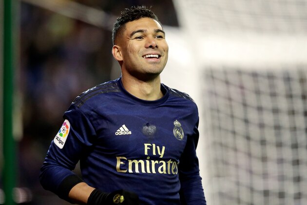 VALLADOLID, SPAIN - JANUARY 26: Casemiro of Real Madrid celebrates rejected goal during the La Liga Santander  match between Real Valladolid v Real Madrid at the Stadium Jose Zorrilla on January 26, 2020 in Valladolid Spain (Photo by David S. Bustamante/Soccrates/Getty Images)