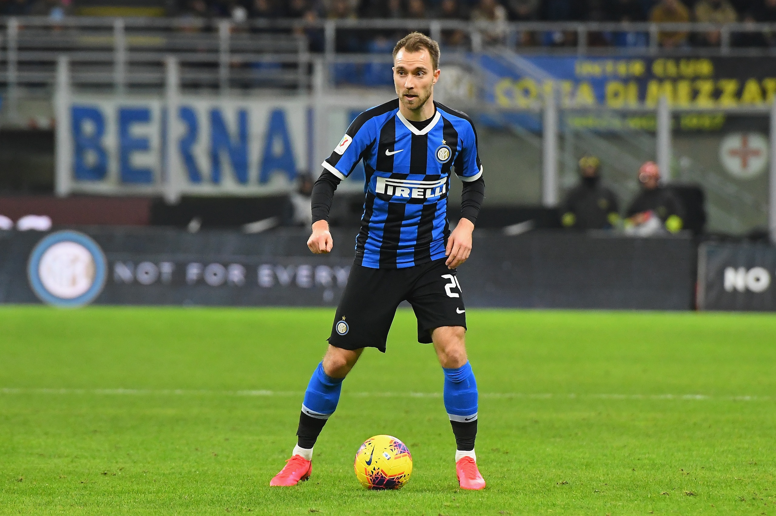 MILAN, ITALY - JANUARY 29:  Christian Eriksen of FC Internazionale in action during the Coppa Italia Quarter Final match between FC Internazionale and ACF Fiorentina at San Siro on January 29, 2020 in Milan, Italy.  (Photo by Alessandro Sabattini/Getty Images)