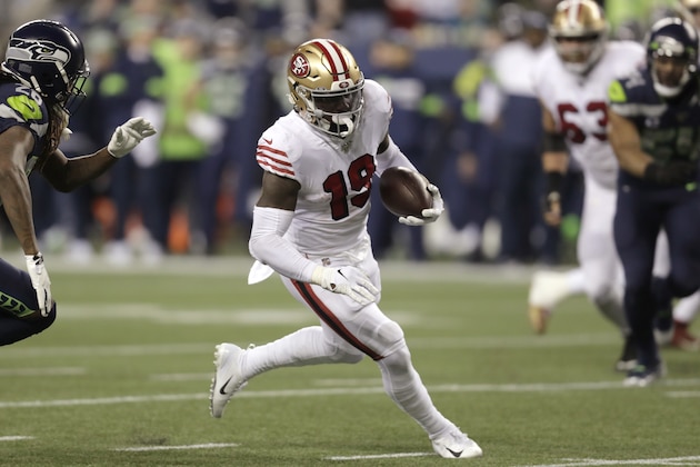 San Francisco 49ers wide receiver Deebo Samuel carries against the Seattle Seahawks during the second half of an NFL football game, Sunday, Dec. 29, 2019, in Seattle. (AP Photo/Stephen Brashear)