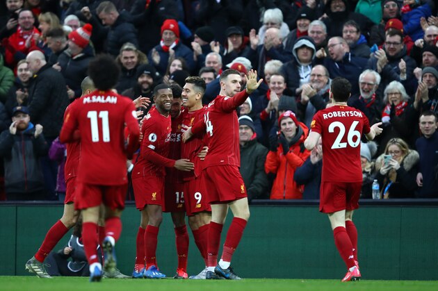 LIVERPOOL, ENGLAND - FEBRUARY 01: Alex Oxlade-Chamberlain of Liverpool celebrates with his team mates after scoring his team's first goal during the Premier League match between Liverpool FC and Southampton FC at Anfield on February 01, 2020 in Liverpool, United Kingdom. (Photo by Julian Finney/Getty Images) LIVERPOOL, ENGLAND - FEBRUARY 01: Alex Oxlade-Chamberlain of Liverpool celebrates with his team mates after scoring his team's first goal during the Premier League match between Liverpool FC and Southampton FC at Anfield on February 01, 2020 in Liverpool, United Kingdom. (Photo by Julian Finney/Getty Images)