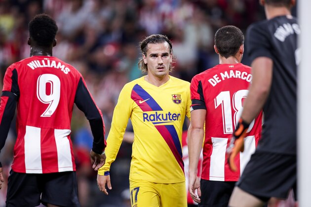 BILBAO, SPAIN - AUGUST 16: Antoine Griezmann of FC Barcelona during the La Liga Santander  match between Athletic de Bilbao v FC Barcelona at the Estadio San Mames on August 16, 2019 in Bilbao Spain (Photo by David S. Bustamante/Soccrates/Getty Images)