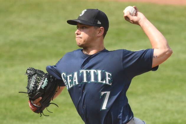 BALTIMORE, MD - SEPTEMBER 22:  Marco Gonzales #7 of the Seattle Mariners pitches in the fifth inning during a baseball game against the Baltimore Orioles at Oriole Park at Camden Yards on September 22, 2019 in Baltimore, Maryland.  (Photo by Mitchell Layton/Getty Images)