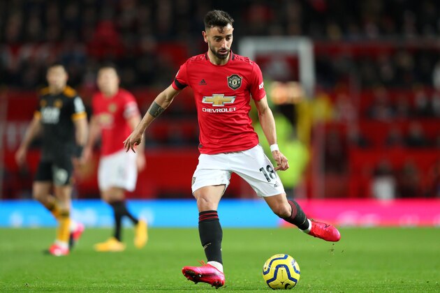 MANCHESTER, ENGLAND - FEBRUARY 01: Bruno Fernandes of Manchester United in action during the Premier League match between Manchester United and Wolverhampton Wanderers at Old Trafford on February 01, 2020 in Manchester, United Kingdom. (Photo by Alex Livesey/Getty Images) MANCHESTER, ENGLAND - FEBRUARY 01: Bruno Fernandes of Manchester United in action during the Premier League match between Manchester United and Wolverhampton Wanderers at Old Trafford on February 01, 2020 in Manchester, United Kingdom. (Photo by Alex Livesey/Getty Images)