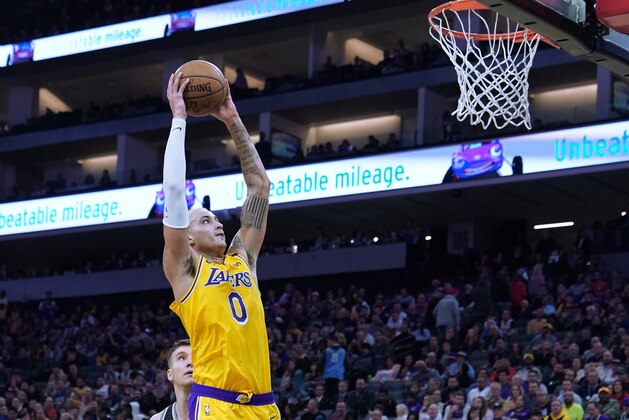 SACRAMENTO, CALIFORNIA - FEBRUARY 01: Kyle Kuzma #0 of the Los Angeles Lakers goes up for a slam dunks against the Sacramento Kings during the second half of an NBA basketball game at Golden 1 Center on February 01, 2020 in Sacramento, California. NOTE TO USER: User expressly acknowledges and agrees that, by downloading and or using this photograph, User is consenting to the terms and conditions of the Getty Images License Agreement. (Photo by Thearon W. Henderson/Getty Images)