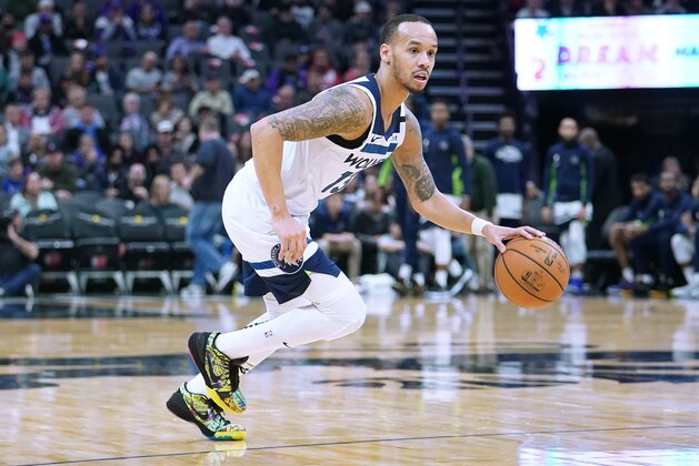 SACRAMENTO, CALIFORNIA - FEBRUARY 03: Shabazz Napier #13 of the Minnesota Timberwolves dribbles the ball up court against the Sacramento Kings during the second half of an NBA basketball game at Golden 1 Center on February 03, 2020 in Sacramento, California. NOTE TO USER: User expressly acknowledges and agrees that, by downloading and or using this photograph, User is consenting to the terms and conditions of the Getty Images License Agreement. (Photo by Thearon W. Henderson/Getty Images)