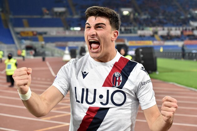 ROME, ITALY - FEBRUARY 07:  Riccardo Orsolini of Bologna FC celebrates goal 1-3 of his team-mate  Musa Barrow during the Serie A match between AS Roma and  Bologna FC at Stadio Olimpico on February 7, 2020 in Rome, Italy.  (Photo by Giuseppe Bellini/Getty Images)