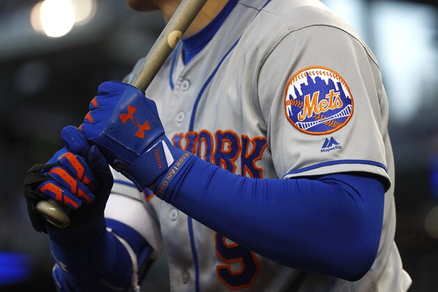 A patch depicting the New York Mets' logo is seen on Brandon Nimmo's jersey sleeve as he prepares for an at-bat during a baseball game against the Washington Nationals, Tuesday, May 14, 2019, in Washington. (AP Photo/Patrick Semansky) A patch depicting the New York Mets' logo is seen on Brandon Nimmo's jersey sleeve as he prepares for an at-bat during a baseball game against the Washington Nationals, Tuesday, May 14, 2019, in Washington. (AP Photo/Patrick Semansky)