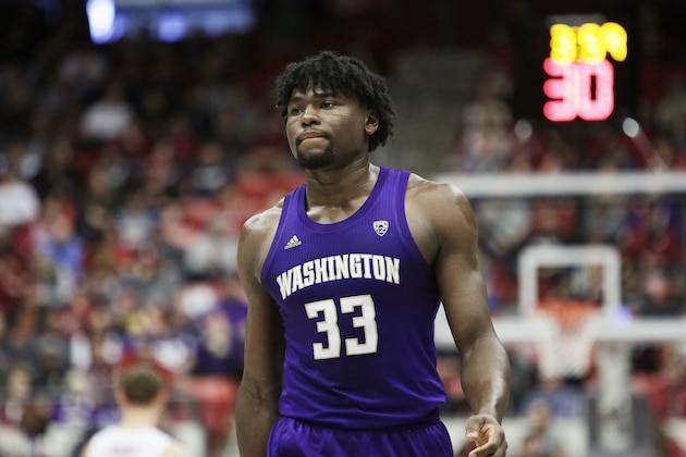 Washington forward Isaiah Stewart (33) walks on the court during the first half of an NCAA college basketball game against Washington State in Pullman, Wash., Sunday, Feb. 9, 2020. (AP Photo/Young Kwak)