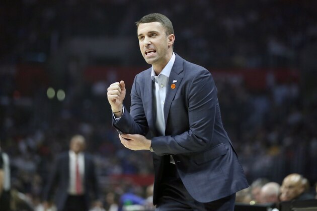Minnesota Timberwolves head coach Ryan Saunders reacts to a referee's call during the first half of an NBA basketball game against the Los Angeles Clippers in Los Angeles, Saturday, Feb. 1, 2020. (AP Photo/Alex Gallardo)