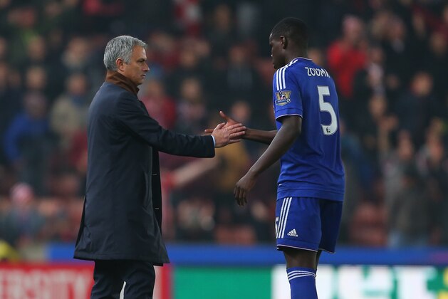 STOKE ON TRENT, ENGLAND - OCTOBER 27:  Jose Mourinho Manager of Chelsea and Kurt Zouma of Chelsea during the Capital One Cup Fourth Round match between Stoke City and Chelsea at Britannia Stadium on October 27, 2015 in Stoke on Trent, England.  (Photo by Catherine Ivill - AMA/Getty Images)