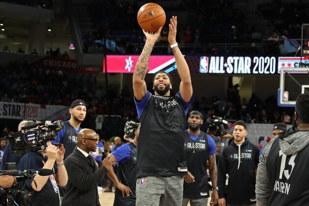 CHICAGO, IL - FEBRUARY 15: Anthony Davis #3 of Team LeBron shoots the ball during Practice and Media Availability presented by AT&T as part of 2020 NBA All-Star Weekend on February 15, 2020 at Wintrust Arena in Chicago, Illinois. NOTE TO USER: User expressly acknowledges and agrees that, by downloading and/or using this Photograph, user is consenting to the terms and conditions of the Getty Images License Agreement. Mandatory Copyright Notice: Copyright 2020 NBAE (Photo by Nathaniel S. Butler/NBAE via Getty Images)