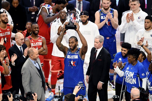 CHICAGO, ILLINOIS - FEBRUARY 16: Kawhi Leonard #2 of Team LeBron celebrates with the trophy after being named the Kobe Bryant MVP during the 69th NBA All-Star Game at the United Center on February 16, 2020 in Chicago, Illinois. NOTE TO USER: User expressly acknowledges and agrees that, by downloading and or using this photograph, User is consenting to the terms and conditions of the Getty Images License Agreement. (Photo by Stacy Revere/Getty Images)