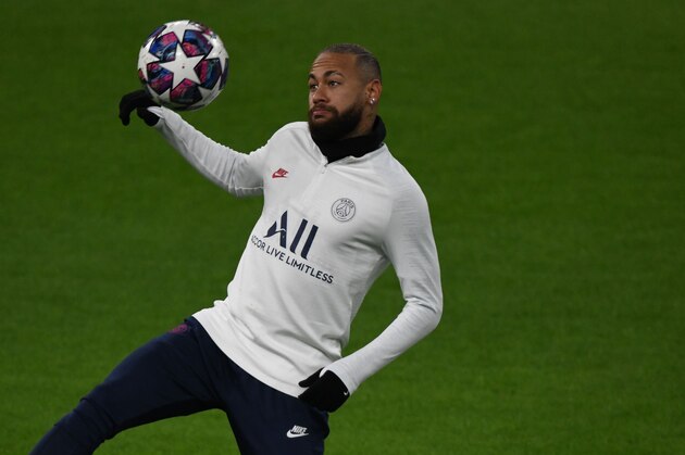 Paris Saint-Germain's Brazilian forward Neymar attends a training session on the eve of the UEFA Champions League football match BVB Borussia Dortmund v Paris SG in Dortmund, western Germany, on February 17, 2020. (Photo by Ina FASSBENDER / AFP) (Photo by INA FASSBENDER/AFP via Getty Images)