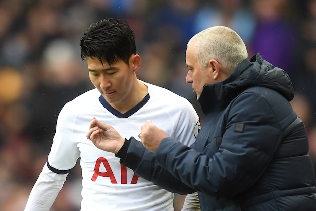 BIRMINGHAM, ENGLAND - FEBRUARY 16: Jose Mourinho, Manager of Tottenham Hotspur speaks with Heung-Min Son of Tottenham Hotspur during the Premier League match between Aston Villa and Tottenham Hotspur at Villa Park on February 16, 2020 in Birmingham, United Kingdom. (Photo by Michael Regan/Getty Images) BIRMINGHAM, ENGLAND - FEBRUARY 16: Jose Mourinho, Manager of Tottenham Hotspur speaks with Heung-Min Son of Tottenham Hotspur during the Premier League match between Aston Villa and Tottenham Hotspur at Villa Park on February 16, 2020 in Birmingham, United Kingdom. (Photo by Michael Regan/Getty Images)