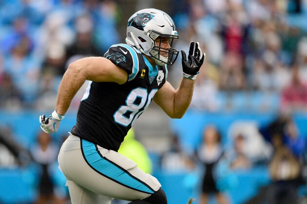 CHARLOTTE, NORTH CAROLINA - DECEMBER 29: Greg Olsen #88 of the Carolina Panthers during the first half during their game against the New Orleans Saints at Bank of America Stadium on December 29, 2019 in Charlotte, North Carolina. (Photo by Jacob Kupferman/Getty Images)