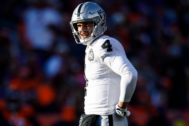 DENVER, CO - DECEMBER 29:  Quarterback Derek Carr #4 of the Oakland Raiders stands on the field against the Denver Broncos during the second quarter at Empower Field at Mile High on December 29, 2019 in Denver, Colorado. The Broncos defeated the Raiders 16-15. (Photo by Justin Edmonds/Getty Images)