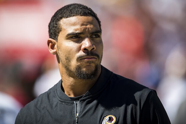 LANDOVER, MD - SEPTEMBER 15: Jordan Reed #86 of the Washington Redskins looks on during the first half of the game against the Dallas Cowboys at FedExField on September 15, 2019 in Landover, Maryland. (Photo by Scott Taetsch/Getty Images)