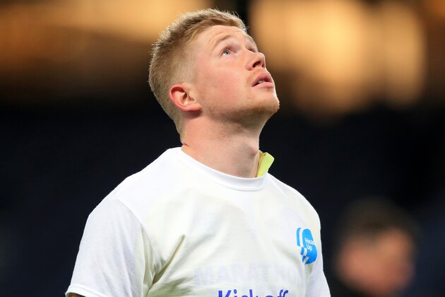 Manchester City's Belgian midfielder Kevin De Bruyne warms up ahead of the English Premier League football match between Manchester City and West Ham United at the Etihad Stadium in Manchester, north west England, on February 19, 2020. (Photo by Lindsey Parnaby / AFP) / RESTRICTED TO EDITORIAL USE. No use with unauthorized audio, video, data, fixture lists, club/league logos or 'live' services. Online in-match use limited to 120 images. An additional 40 images may be used in extra time. No video emulation. Social media in-match use limited to 120 images. An additional 40 images may be used in extra time. No use in betting publications, games or single club/league/player publications. /  (Photo by LINDSEY PARNABY/AFP via Getty Images)