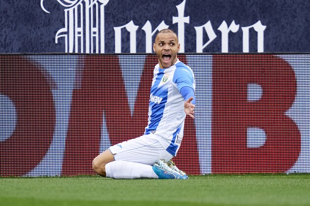 LEGANES, SPAIN - FEBRUARY 02: Braithwaite of CD Leganes reacts  during the Liga match between CD Leganes and Real Sociedad at Estadio Municipal de Butarque on February 02, 2020 in Leganes, Spain. (Photo by Quality Sport Images/Getty Images)