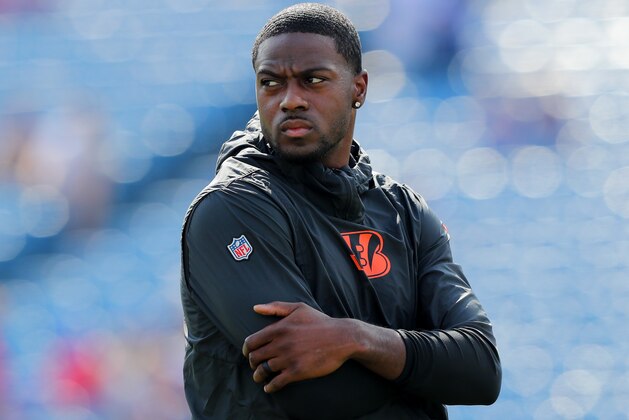 ORCHARD PARK, NY - SEPTEMBER 22: A.J. Green #18 of the Cincinnati Bengals on the field before a game against the Buffalo Bills at New Era Field on September 22, 2019 in Orchard Park, New York. Buffalo beats Cincinnati 21 to 17. (Photo by Timothy T. Ludwig/Getty Images) ORCHARD PARK, NY - SEPTEMBER 22: A.J. Green #18 of the Cincinnati Bengals on the field before a game against the Buffalo Bills at New Era Field on September 22, 2019 in Orchard Park, New York. Buffalo beats Cincinnati 21 to 17. (Photo by Timothy T. Ludwig/Getty Images)