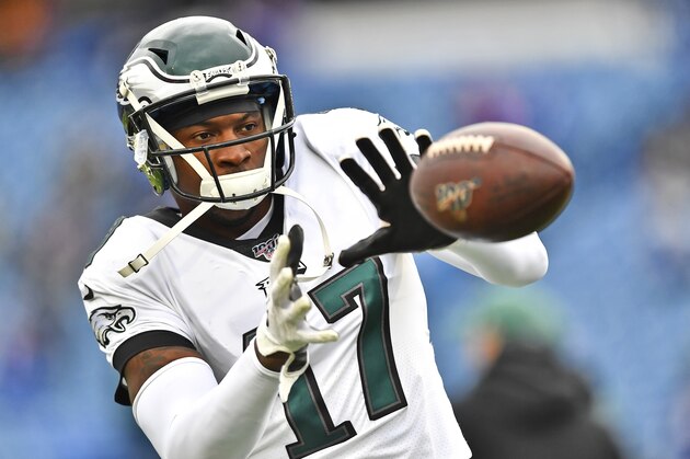 Philadelphia Eagles' Alshon Jeffery warms-up before an NFL football game against the Buffalo Bills, Sunday, Oct. 27, 2019, in Orchard Park, N.Y. (AP Photo/Adrian Kraus)