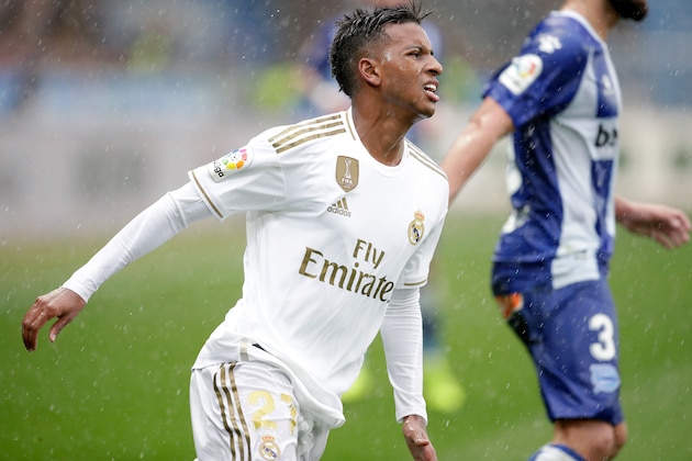 VITORIA GASTEIZ, SPAIN - NOVEMBER 30: Rodrygo of Real Madrid  during the La Liga Santander  match between Deportivo Alaves v Real Madrid at the Estadio de Mendizorroza on November 30, 2019 in Vitoria Gasteiz Spain (Photo by David S. Bustamante/Soccrates/Getty Images)