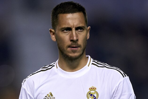 VALENCIA, SPAIN - FEBRUARY 22: Eden Hazard of Real Madrid looks on during the Liga match between Levante UD and Real Madrid CF at Ciutat de Valencia on February 22, 2020 in Valencia, Spain. (Photo by Manuel Queimadelos/Quality Sport Images/Getty Images)