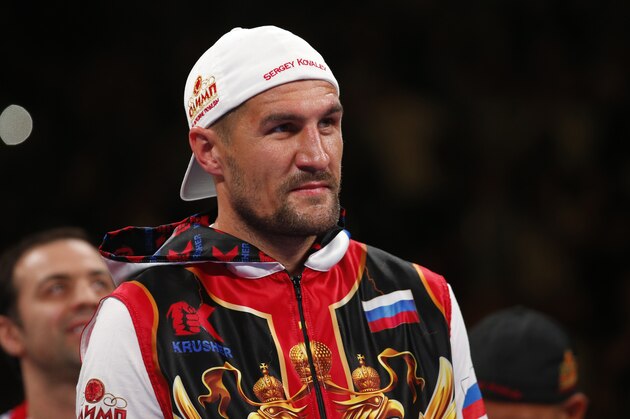 LAS VEGAS, NEVADA - NOVEMBER 02:  Sergey Kovalev prepares for his WBO light heavyweight title defense against Canelo Alvarez at MGM Grand Garden on November 2, 2019 in Las Vegas, Nevada. Alvarez won the title by an 11th-round knockout.  (Photo by Steve Marcus/Getty Images)