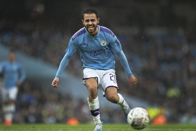 MANCHESTER, ENGLAND - JANUARY 26: Bernardo Silva of Manchester City in action during the FA Cup Fourth Round match between Manchester City and Fulham at Etihad Stadium on January 26, 2020 in Manchester, England. (Photo by Visionhaus)