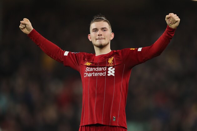 LIVERPOOL, ENGLAND - FEBRUARY 04: Harvey Elliott of Liverpool celebrates at full time during the FA Cup Fourth Round Replay match between Liverpool and Shrewsbury at Anfield on February 4, 2020 in Liverpool, England. (Photo by Matthew Ashton - AMA/Getty Images) LIVERPOOL, ENGLAND - FEBRUARY 04: Harvey Elliott of Liverpool celebrates at full time during the FA Cup Fourth Round Replay match between Liverpool and Shrewsbury at Anfield on February 4, 2020 in Liverpool, England. (Photo by Matthew Ashton - AMA/Getty Images)
