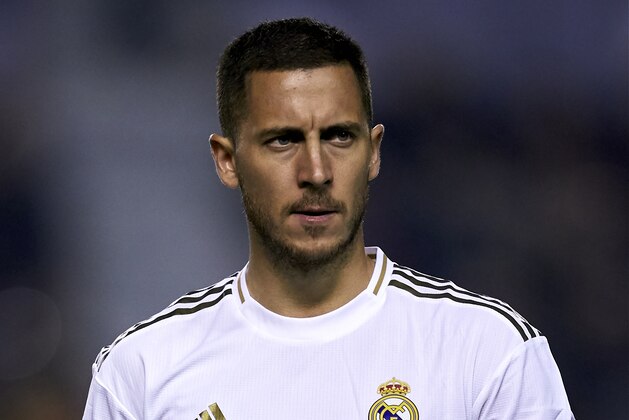 VALENCIA, SPAIN - FEBRUARY 22: Eden Hazard of Real Madrid looks on during the Liga match between Levante UD and Real Madrid CF at Ciutat de Valencia on February 22, 2020 in Valencia, Spain. (Photo by Manuel Queimadelos/Quality Sport Images/Getty Images)