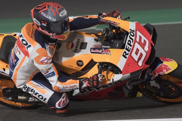 DOHA, QATAR - FEBRUARY 23: Marc Marquez of Spain and Repsol Honda Team  rounds the bend during the MotoGP Tests at Losail Circuit on February 23, 2020 in Doha, Qatar. (Photo by Mirco Lazzari gp/Getty Images)