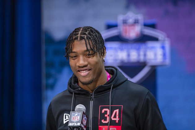 INDIANAPOLIS, IN - FEBRUARY 27: Isaiah Simmons #LB34 of the Clemson Tigers speaks to the media on day three of the NFL Combine at Lucas Oil Stadium on February 27, 2020 in Indianapolis, Indiana. (Photo by Michael Hickey/Getty Images)